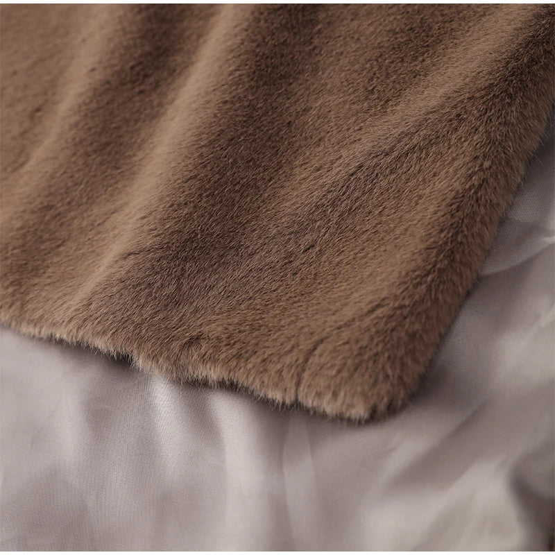 Élan Faux Fur Stand-Collar Vest