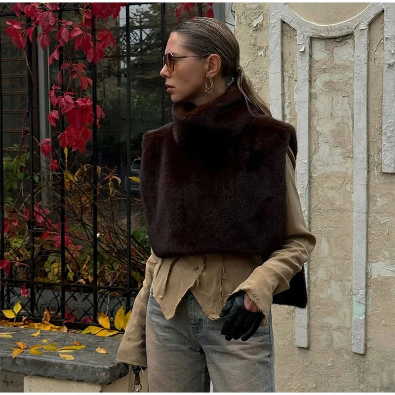 Élan Faux Fur Stand-Collar Vest