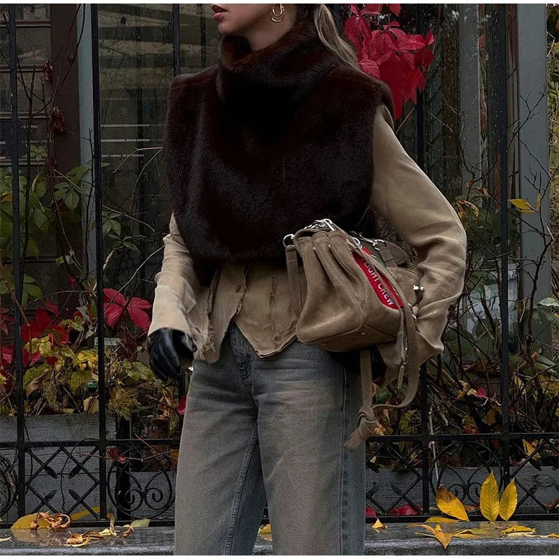 Élan Faux Fur Stand-Collar Vest